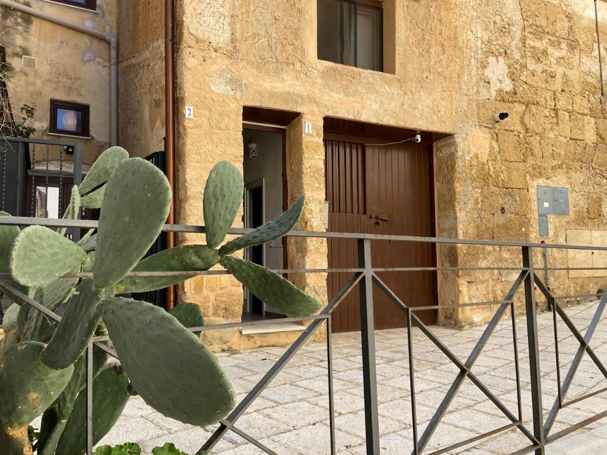 Nelle Antiche Mura Castellammare del Golfo Buitenkant foto